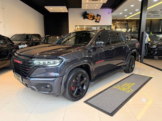 RAM RAMPAGE 2.0 HURRICANE 4 TURBO GASOLINA R/T 4X4 AUTOMÁTICO